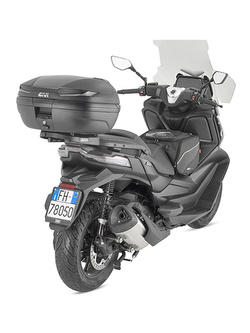 Kufer centralny GIVI Monokey V45 Arena Tech czarny z przydymionymi odblaskami [pojemność: 45 l]