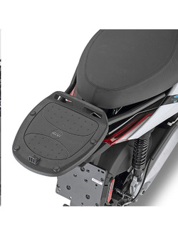 Stelaż pod kufer centralny Monolock GIVI Piaggio 1/ Electric (21-23)
