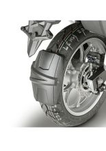 Specific Givi kit to install the spray guard RM01, RM02 for Honda NC 750 X (16-) NC 750 S (16-20)